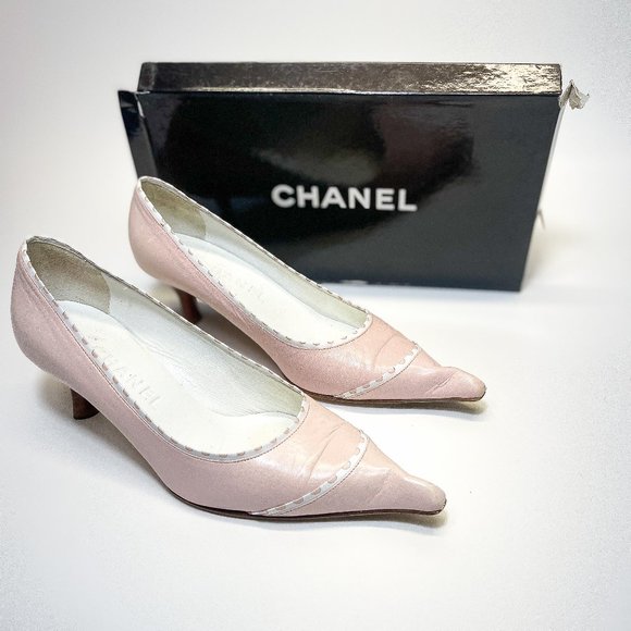 Chanel Vintage Pink Pointy Toe Heels - Size US 6.5/EU 37.5 - Picture 1 of 4